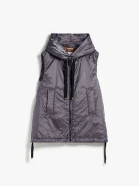 grey short gilet in water-resistant