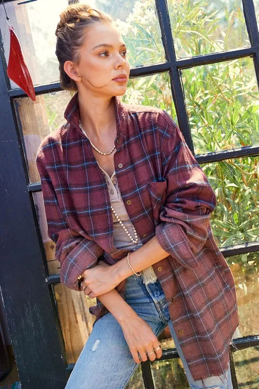 TWO-TONE BUTTON UP SHIRT