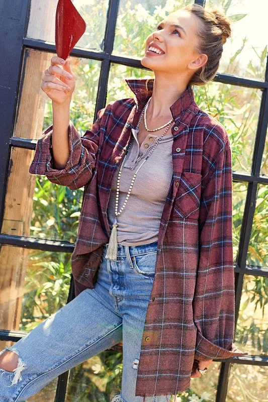 TWO-TONE BUTTON UP SHIRT